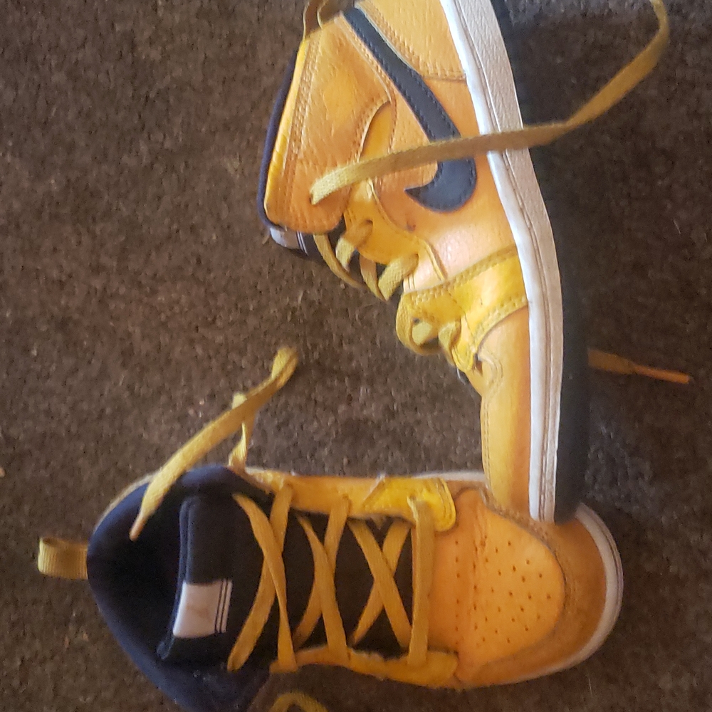 Kids jordans